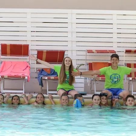 Отель Del Parco 3*