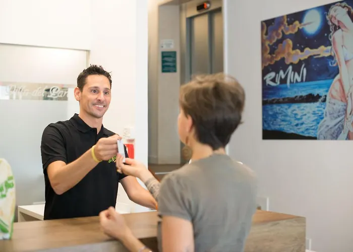 מלון Del Parco 3*